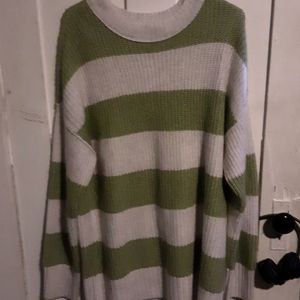 L green and white striped sweater